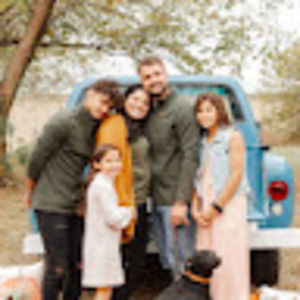 Meet your Posher, Whitney